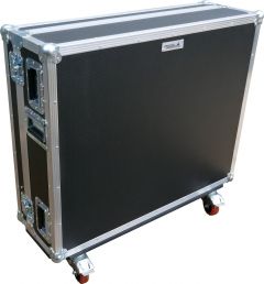 Behringer X32 Flight Case with dogbox & wheels
