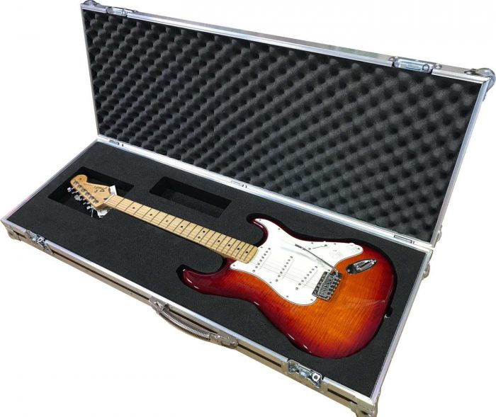 excelleren onderwijs Betrokken Fender Stratocaster Guitar Flightcase | Guitar Cases | Swanflight